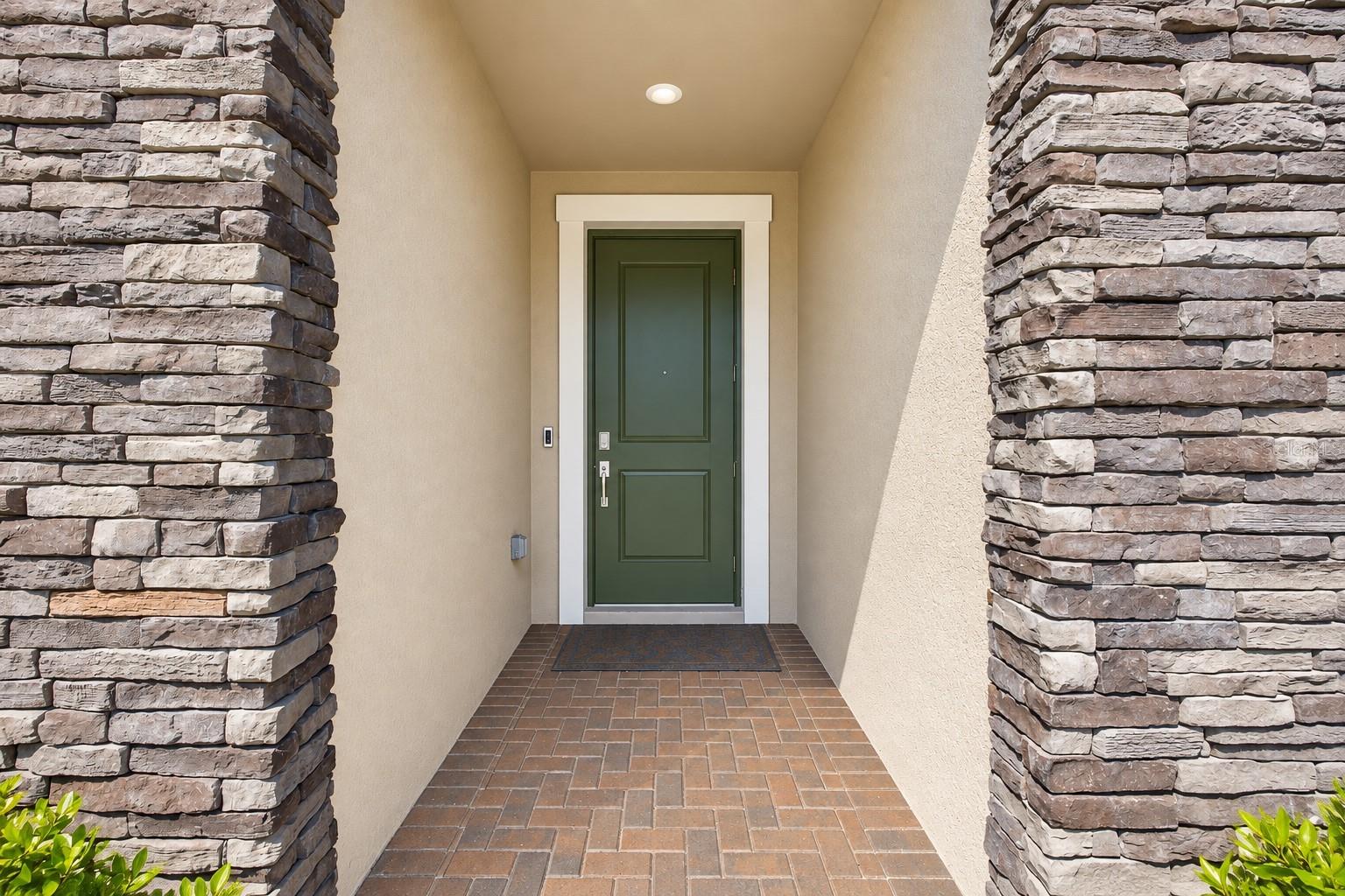 18342 SERENE LAKE LOOP — photo 4
