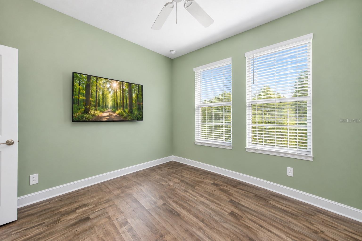 18342 SERENE LAKE LOOP — photo 38