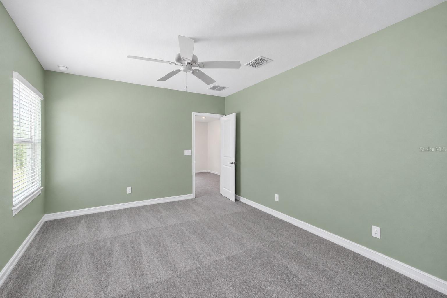 18342 SERENE LAKE LOOP — photo 49