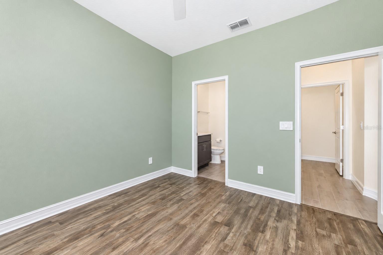 18342 SERENE LAKE LOOP — photo 39