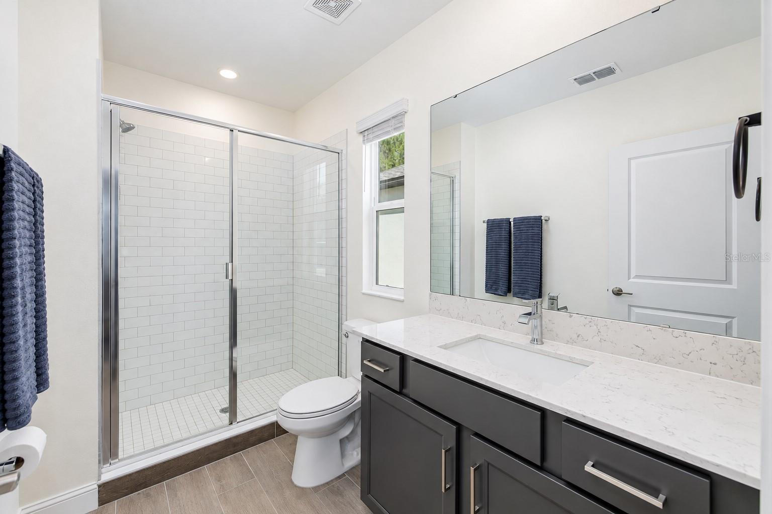 18342 SERENE LAKE LOOP — photo 50