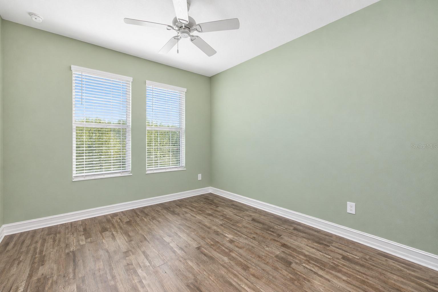 18342 SERENE LAKE LOOP — photo 37