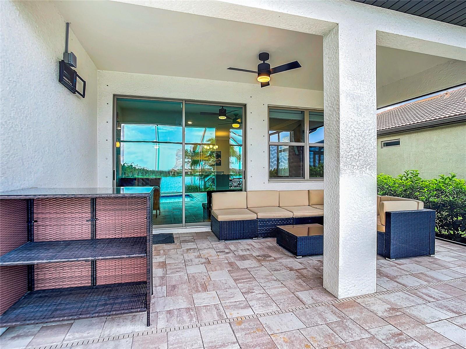 177 VINADIO BLVD — photo 29