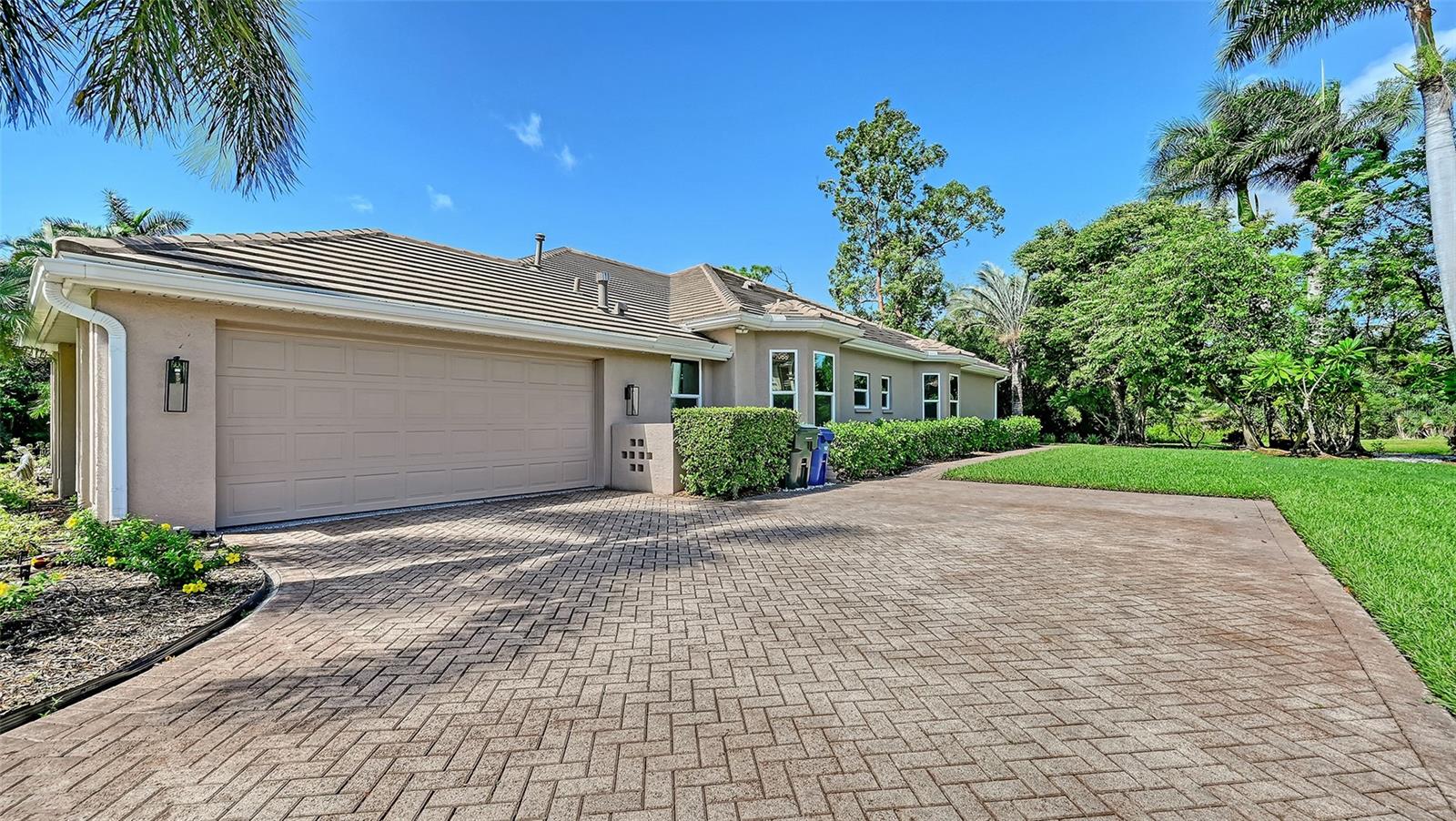 8866 BLOOMFIELD BLVD — photo 8