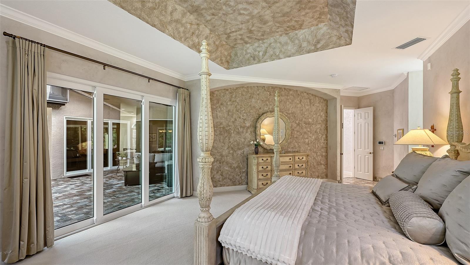 8866 BLOOMFIELD BLVD — photo 41