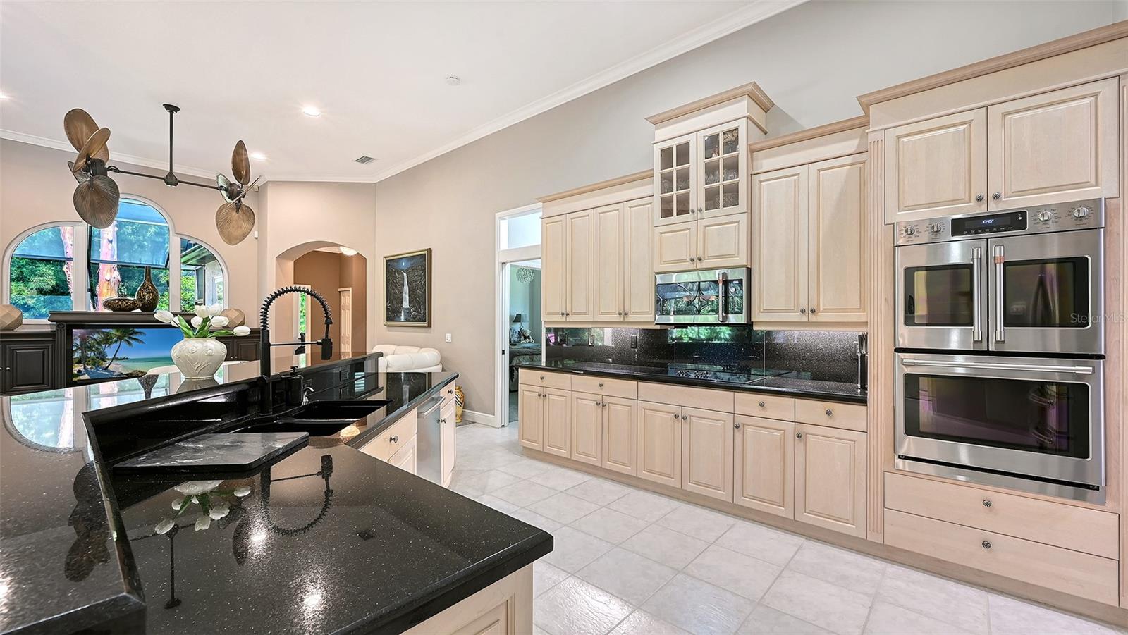 8866 BLOOMFIELD BLVD — photo 33