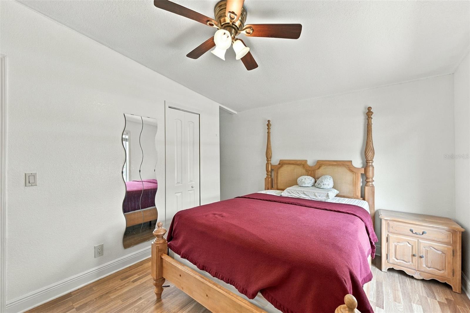 9811 DALE ST — photo 32