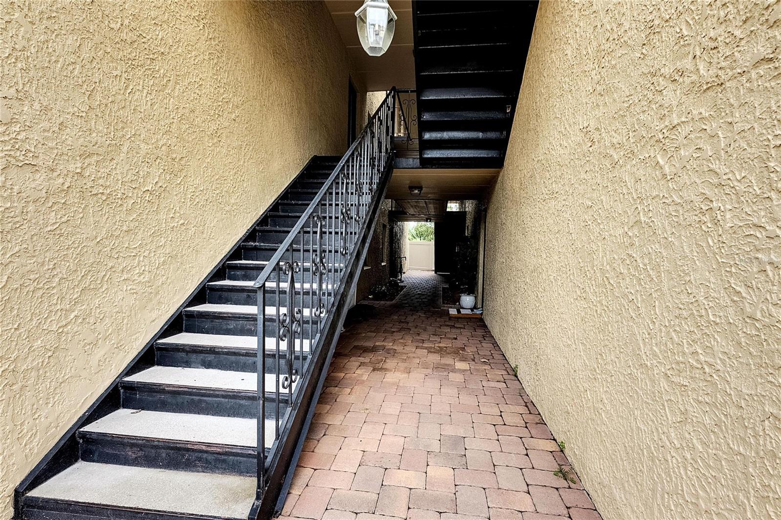 5304 W KENNEDY BLVD #106 — photo 32