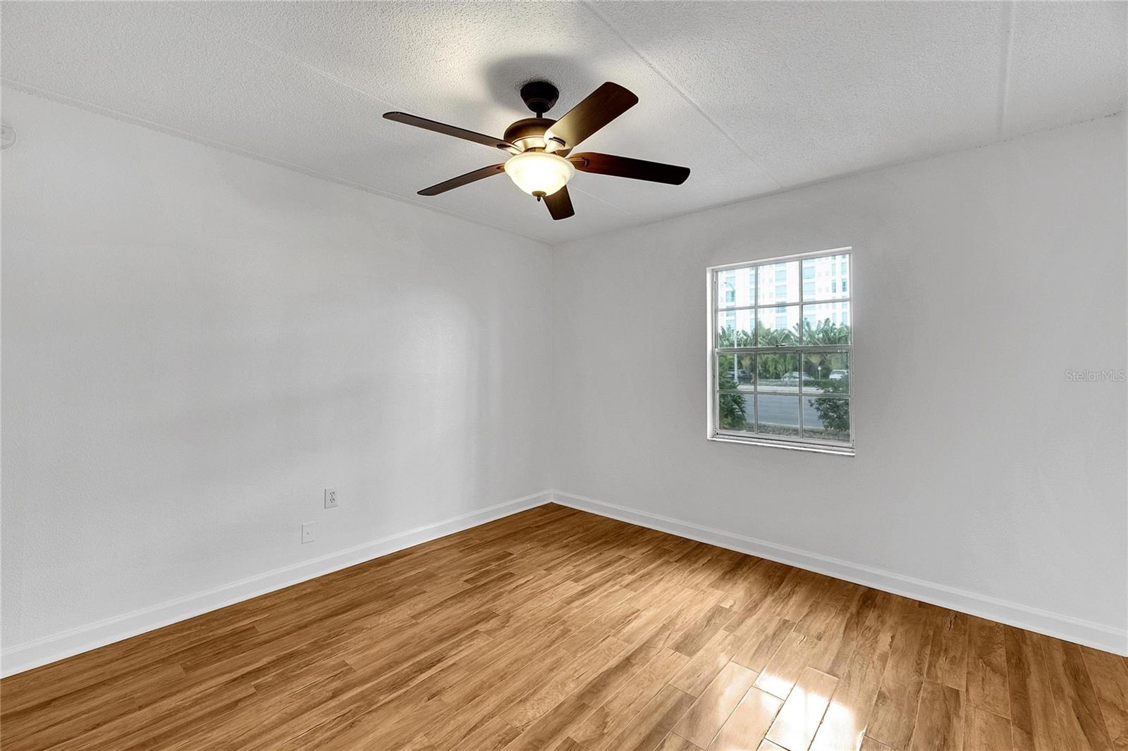5304 W KENNEDY BLVD #106 — photo 17
