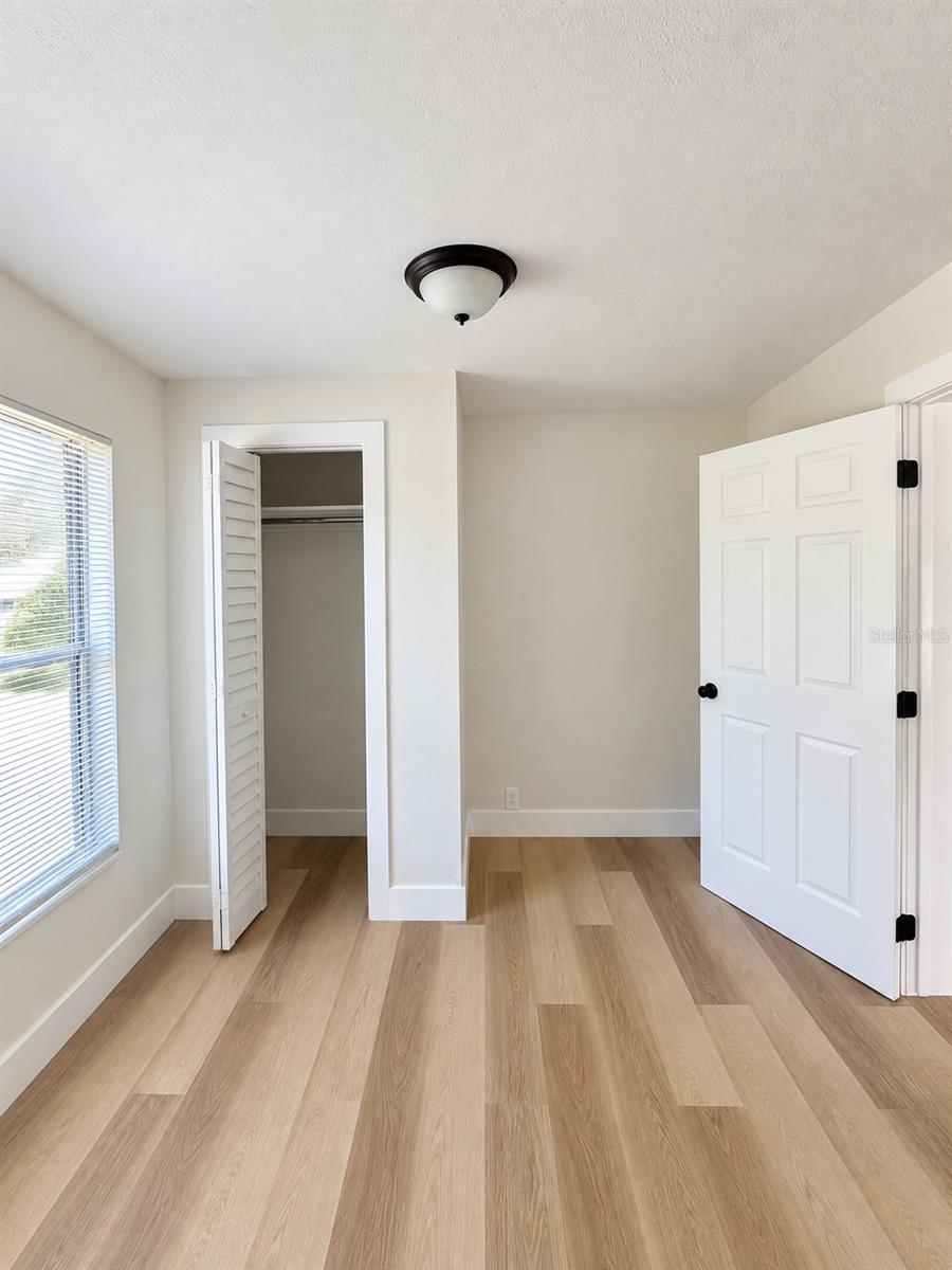 3403 MACHADO ST — photo 15