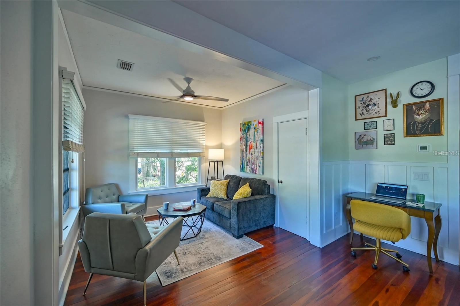 2408 HILLVIEW ST — photo 4