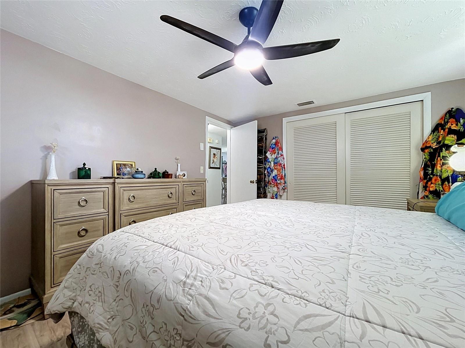 3748 REDWOOD DR — photo 15