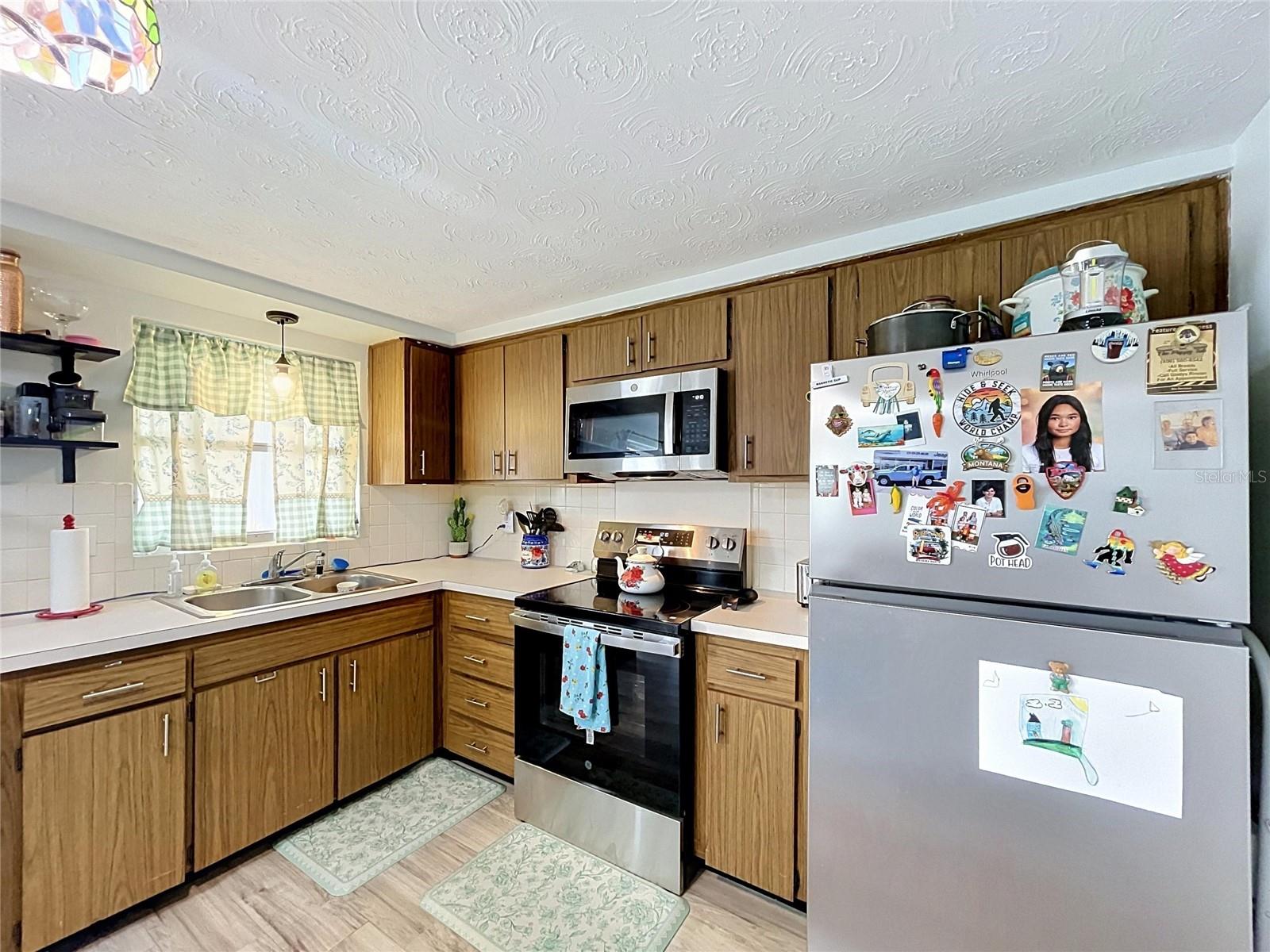 3748 REDWOOD DR — photo 40