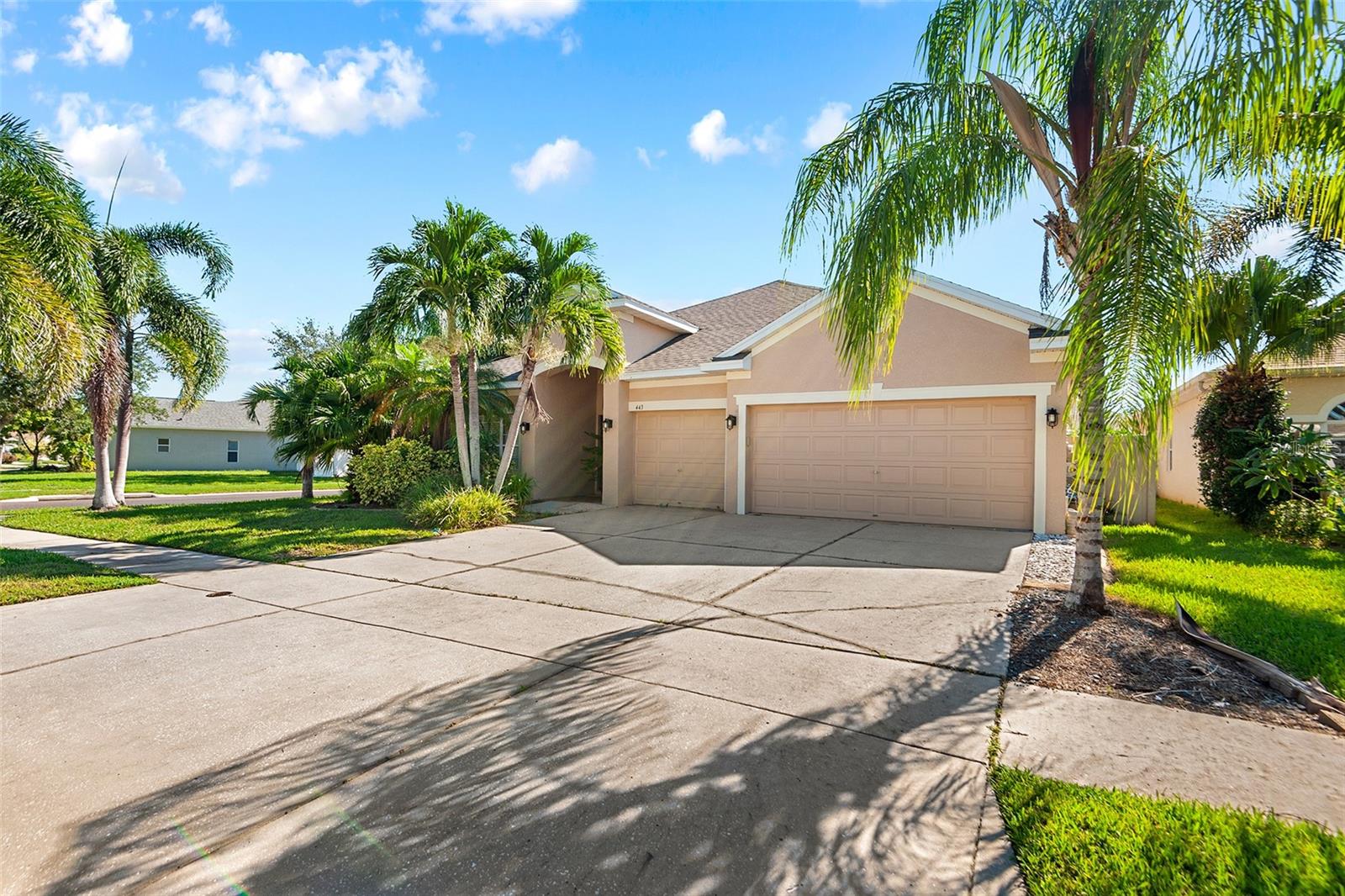 443 YORK DALE DR — photo 3