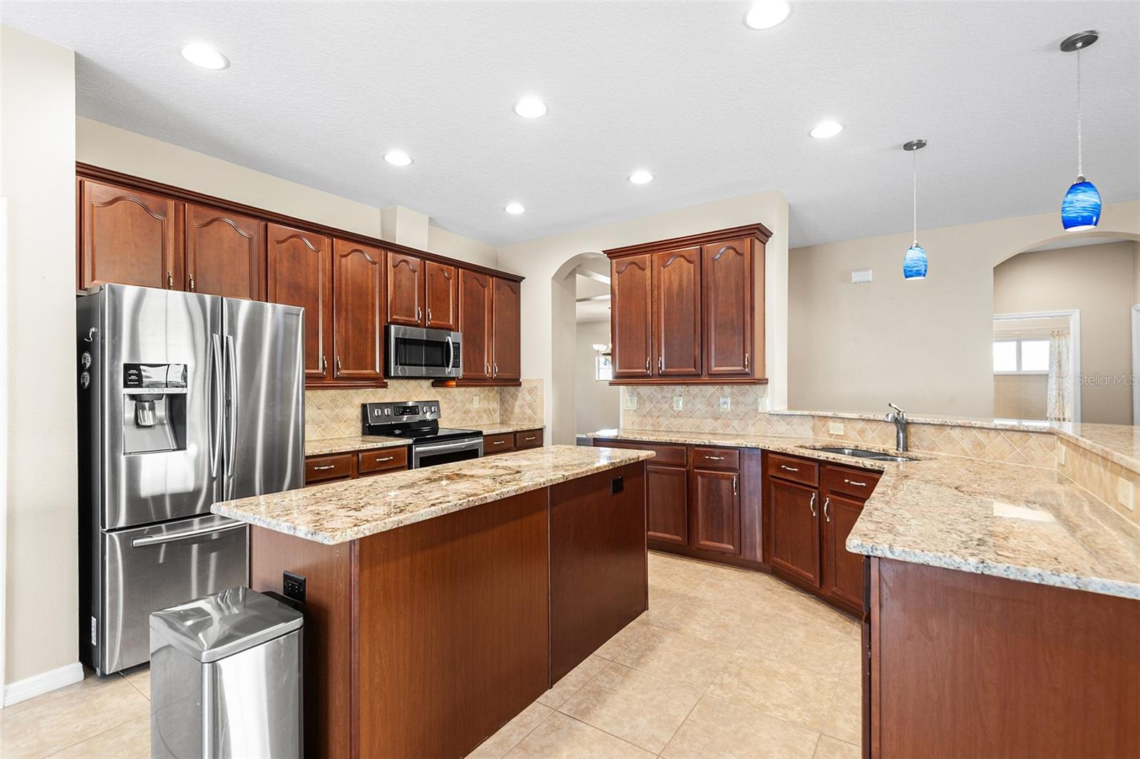 443 YORK DALE DR — photo 14