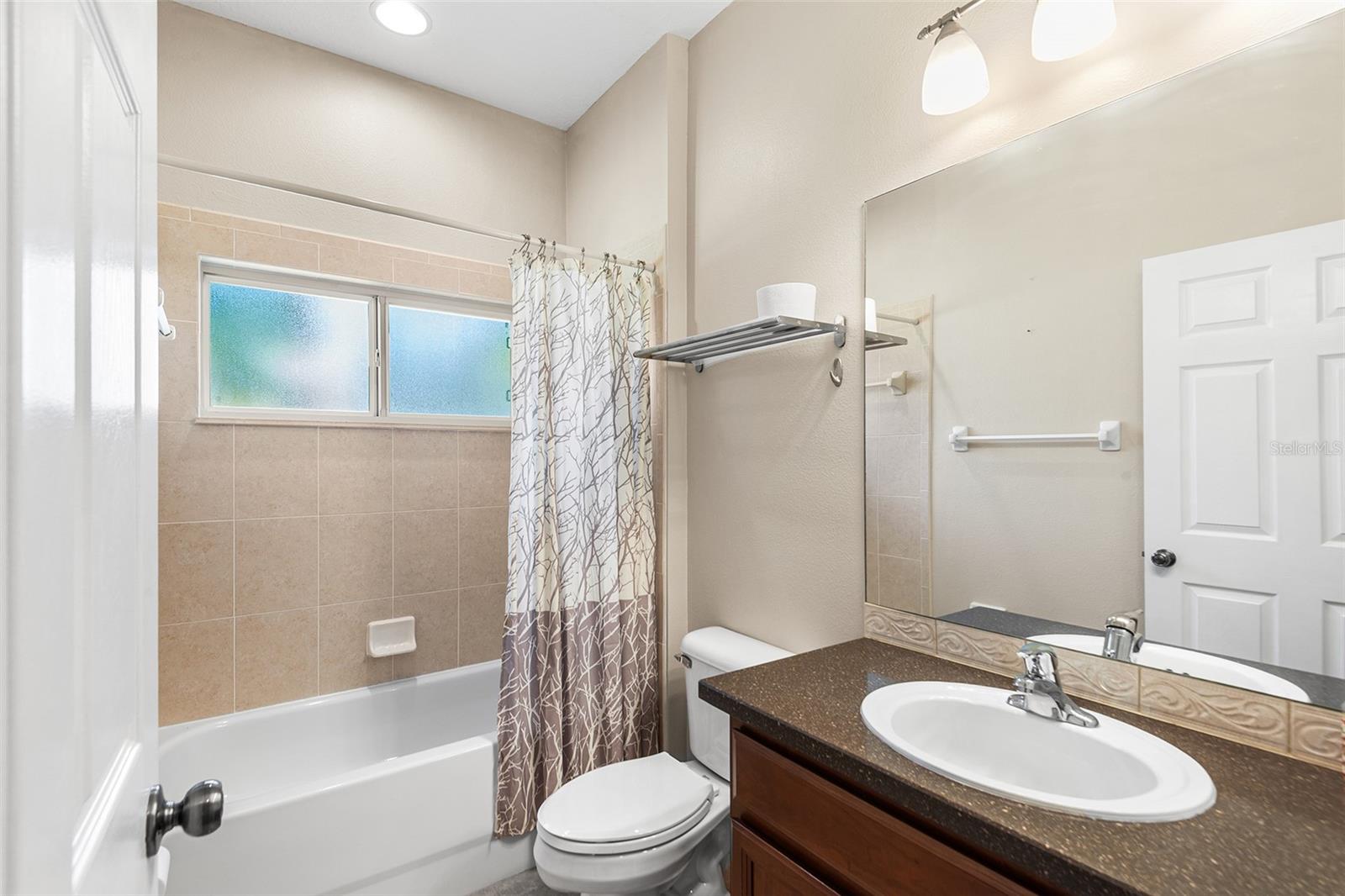 443 YORK DALE DR — photo 28