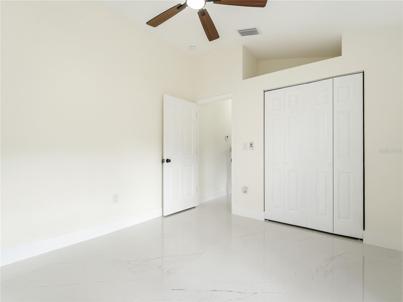 11836 HUNTERS LAKE DR — photo 20