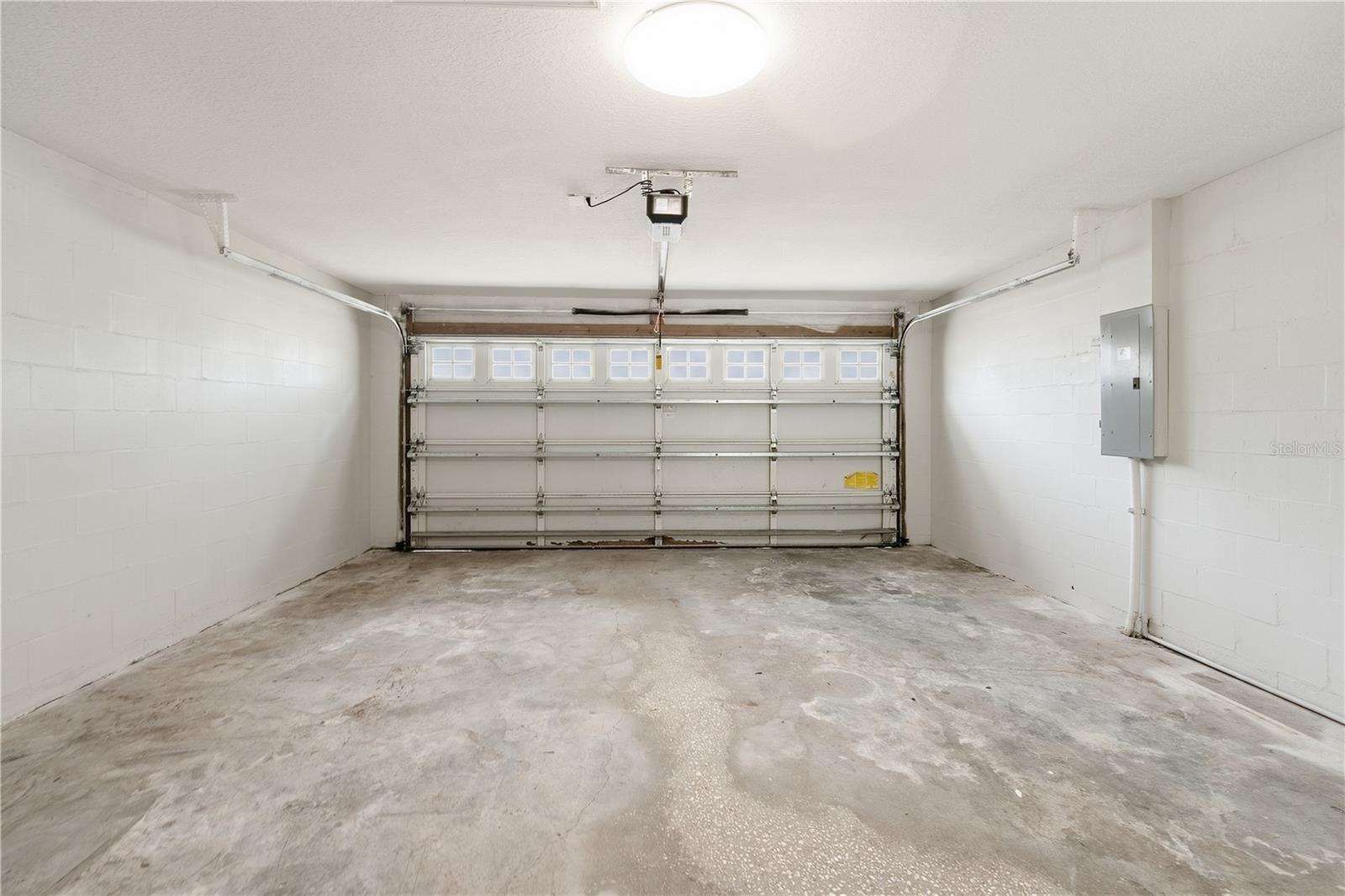 11836 HUNTERS LAKE DR — photo 27