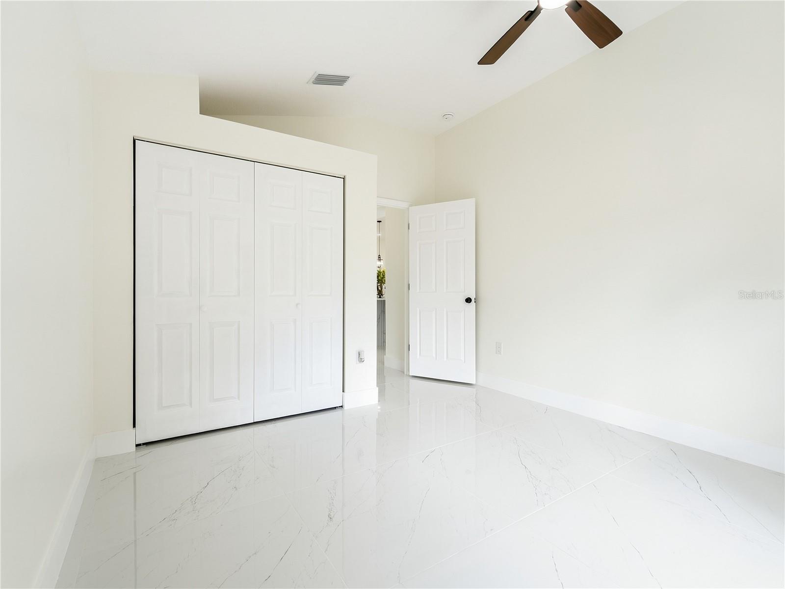 11836 HUNTERS LAKE DR — photo 22