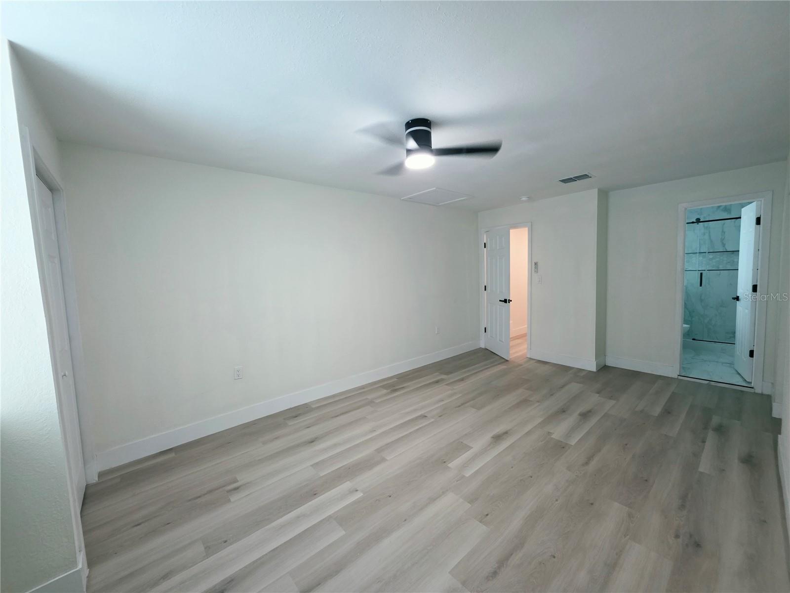 5823 MASSACHUSETTS AVE — photo 17