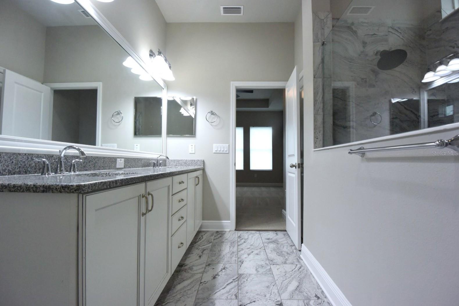 14735 CARAVAN AVE — photo 44