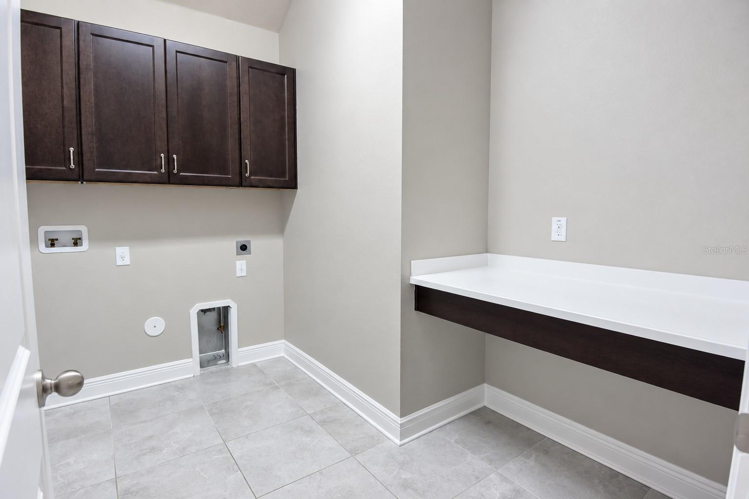 14735 CARAVAN AVE — photo 21