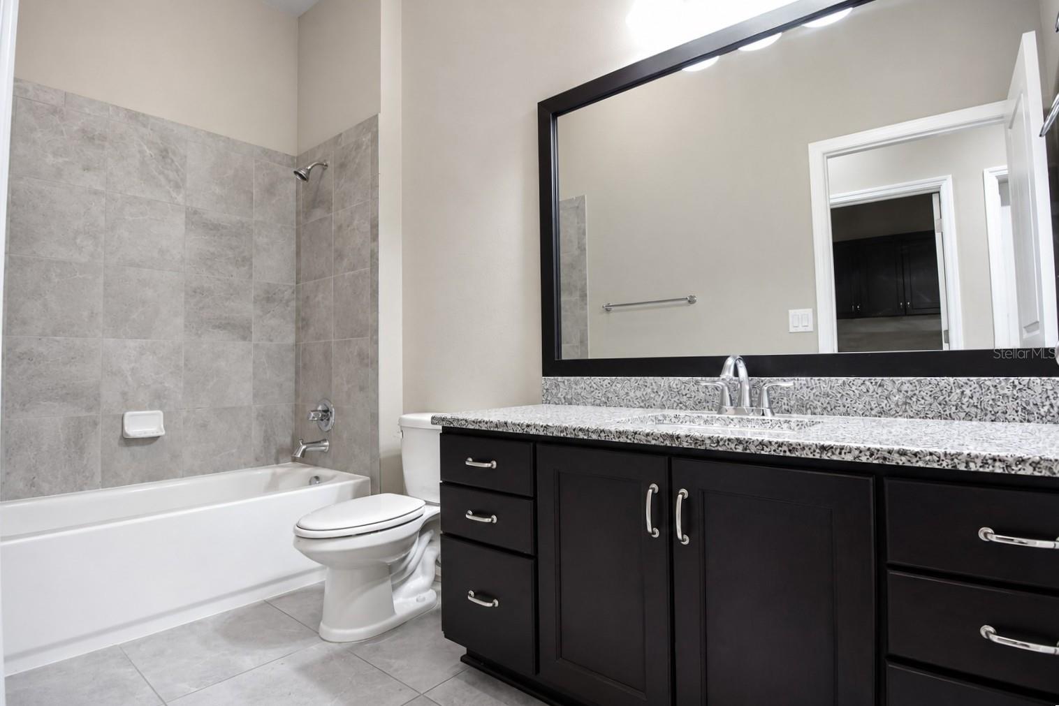 14735 CARAVAN AVE — photo 22