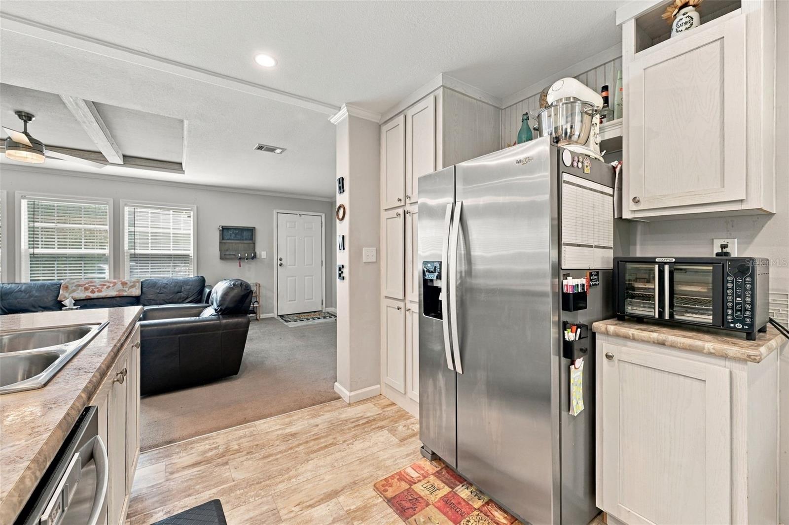 15247 LOMA AVE — photo 26