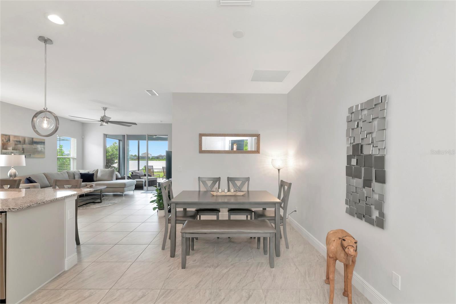 4715 CANOE CREEK AVE — photo 18