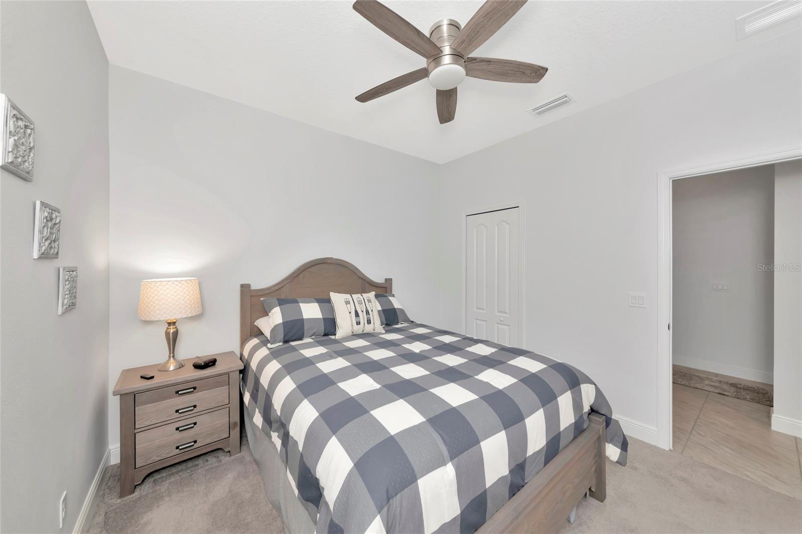 4715 CANOE CREEK AVE — photo 30
