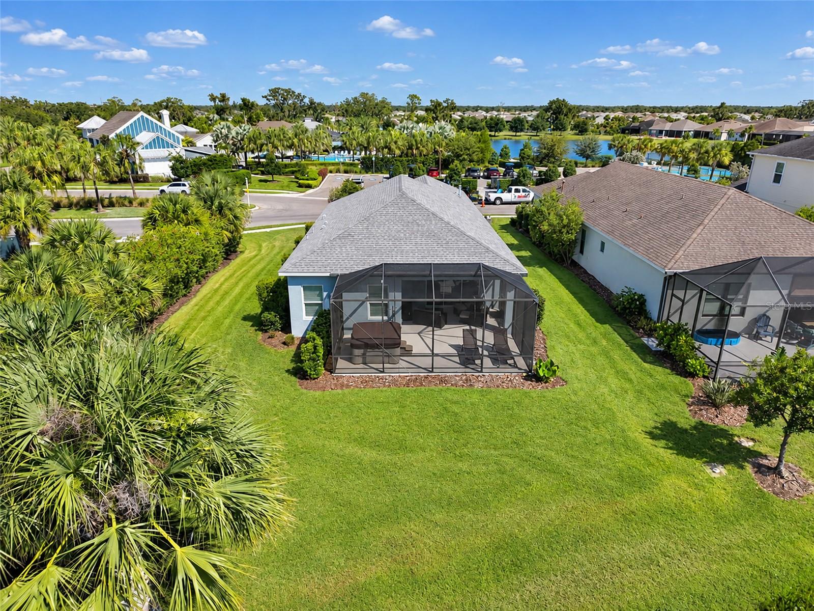4715 CANOE CREEK AVE — photo 44
