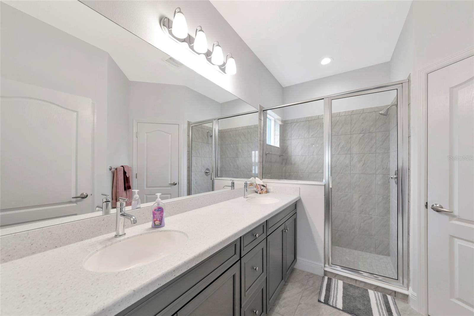 4715 CANOE CREEK AVE — photo 27