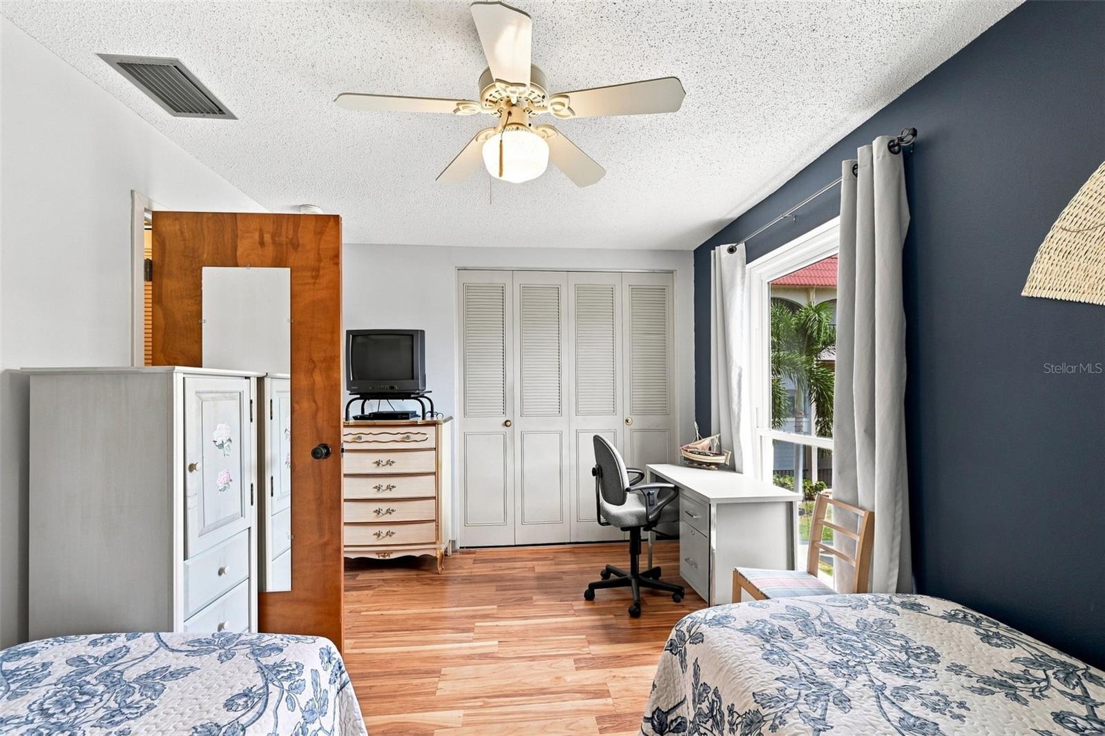 2700 BAYSHORE BLVD #2204 — photo 35