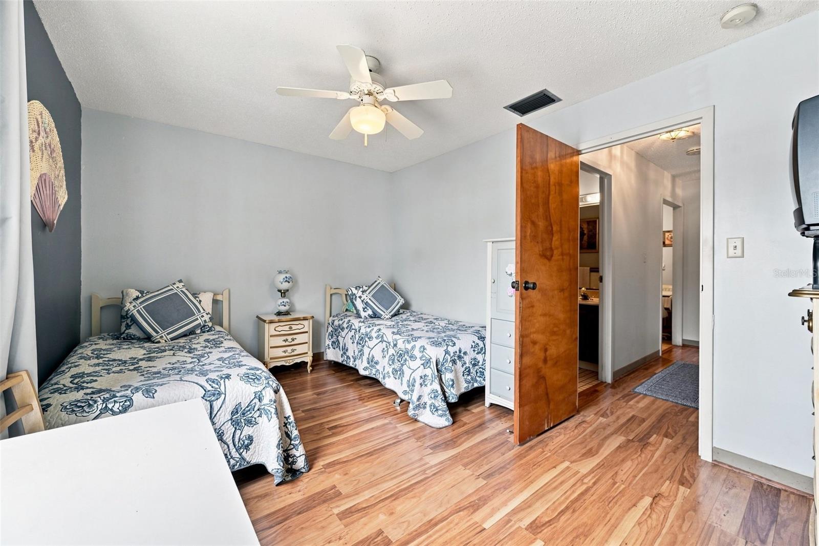 2700 BAYSHORE BLVD #2204 — photo 33