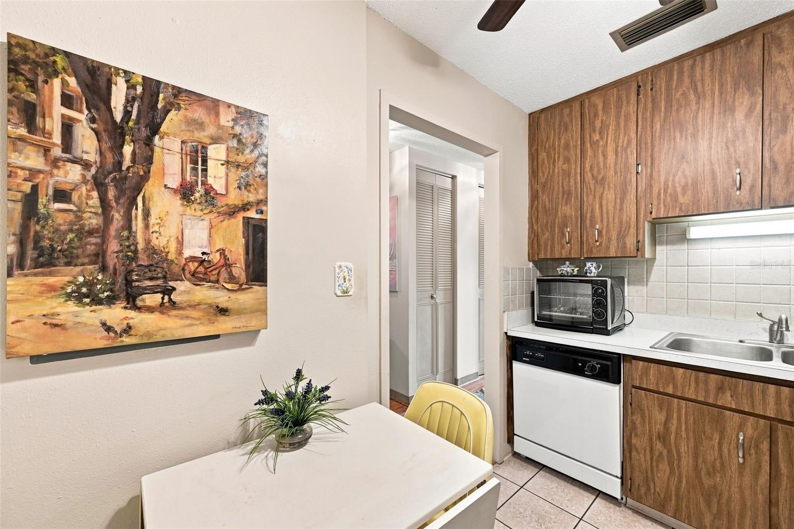 2700 BAYSHORE BLVD #2204 — photo 32
