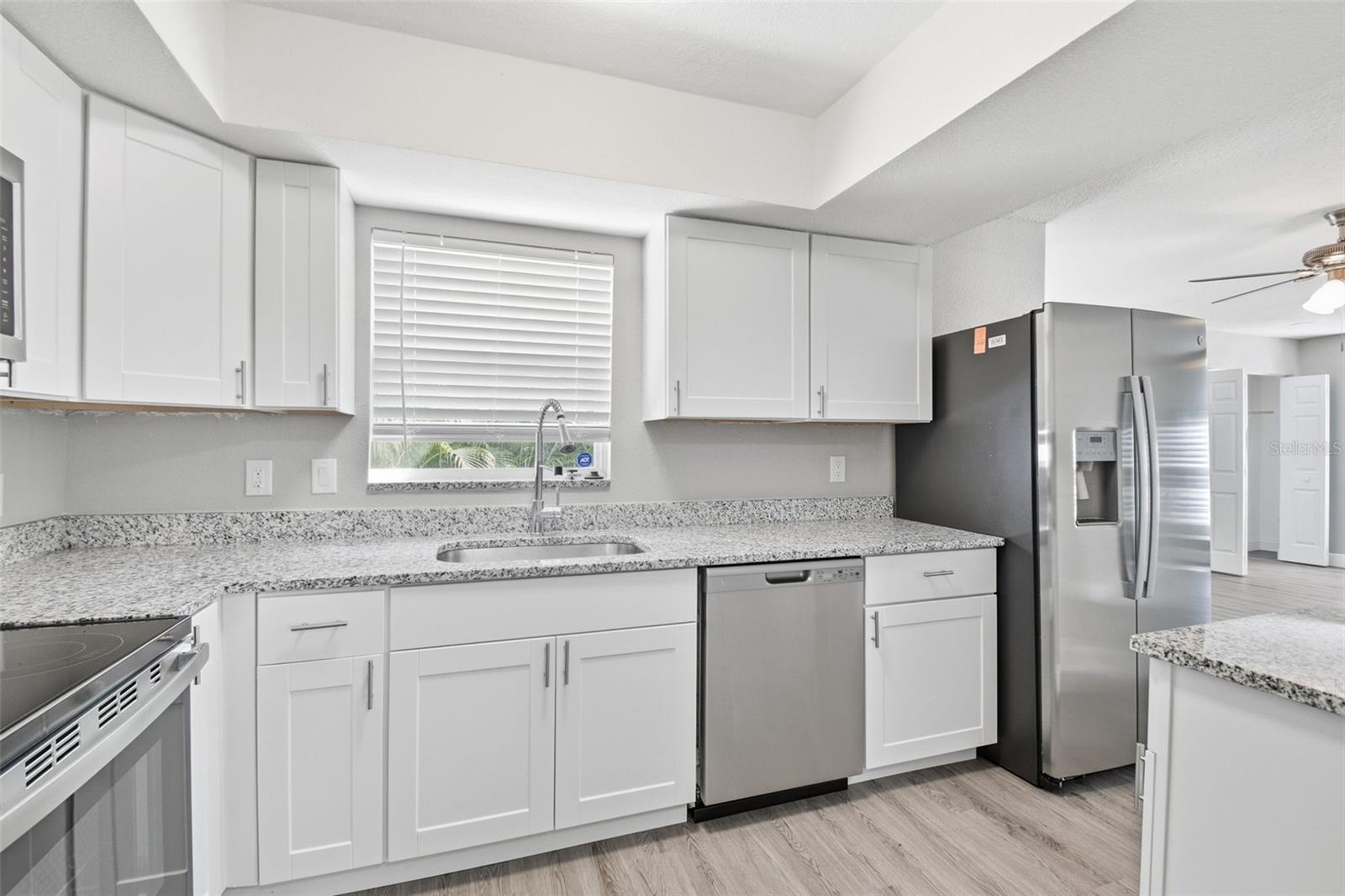 1751 MISSISSIPPI AVE NE — photo 20