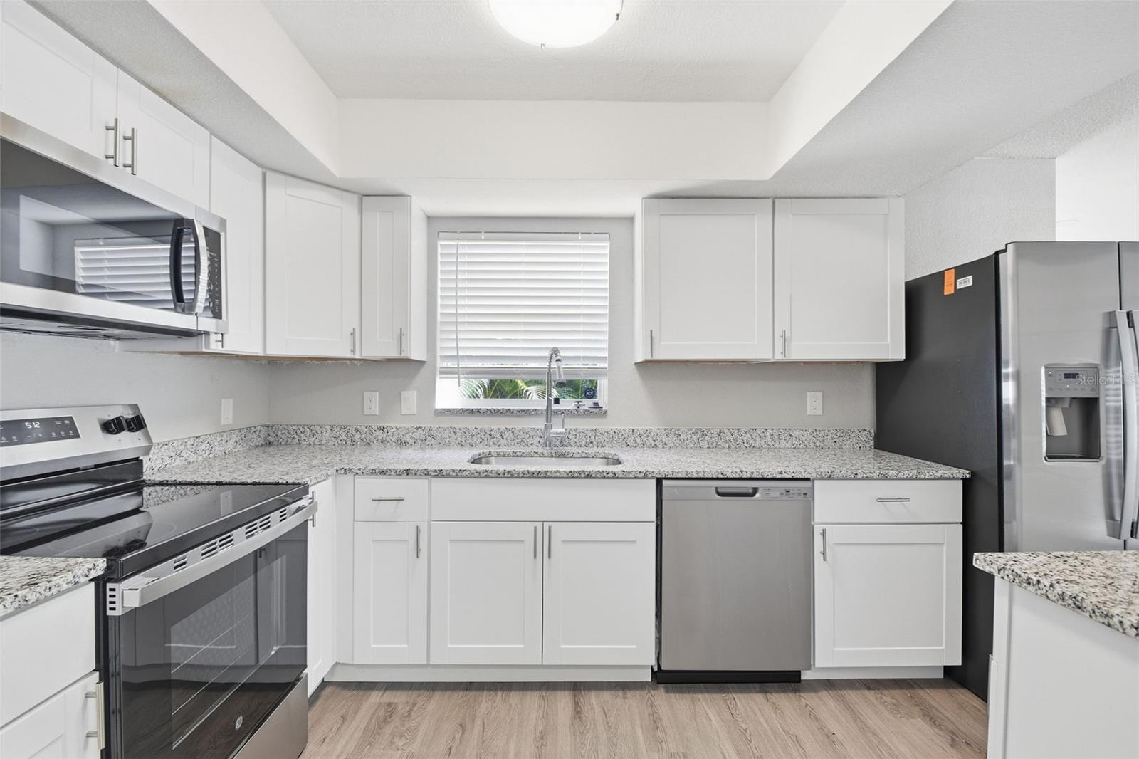 1751 MISSISSIPPI AVE NE — photo 19