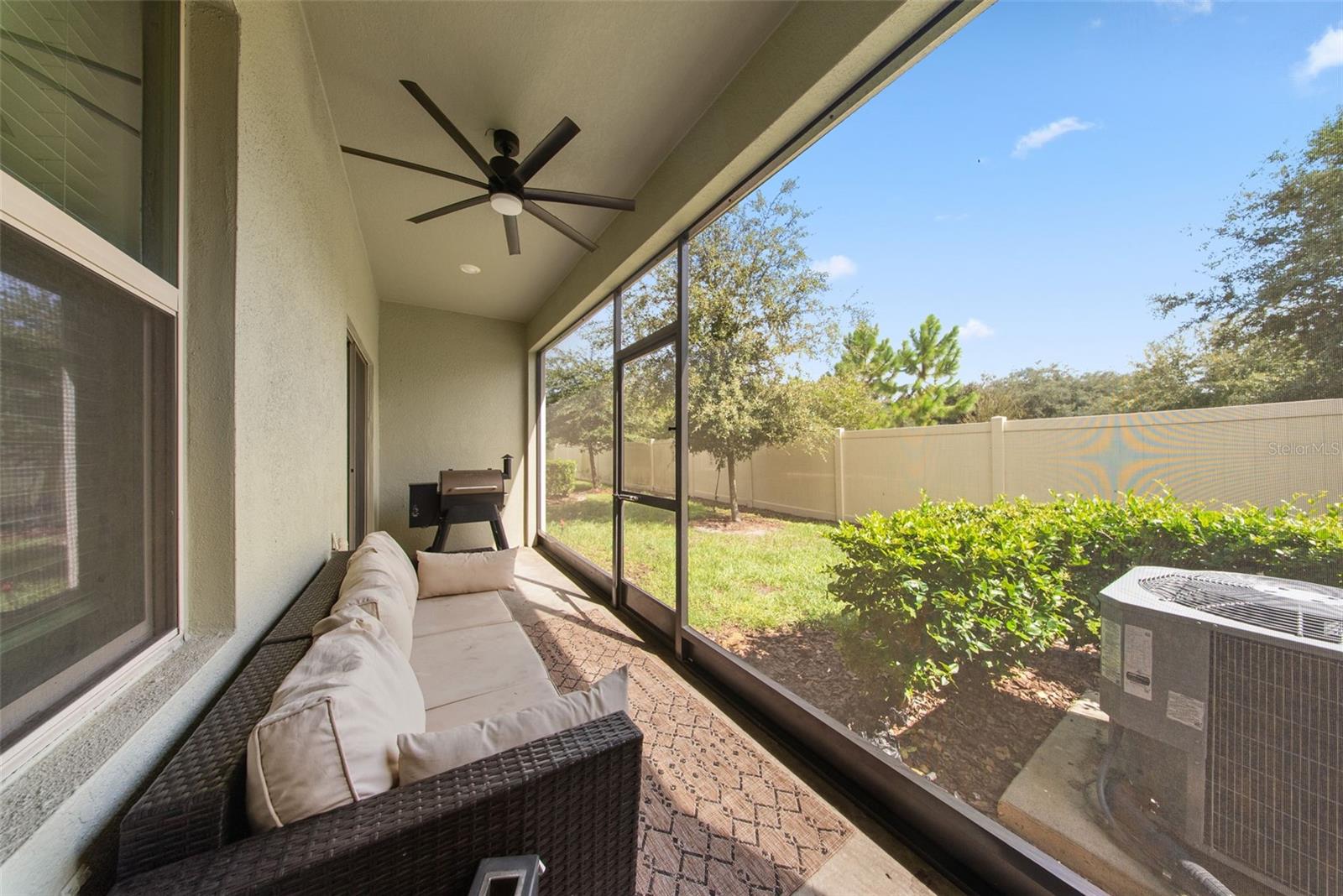 21846 LYONIA LN — photo 32