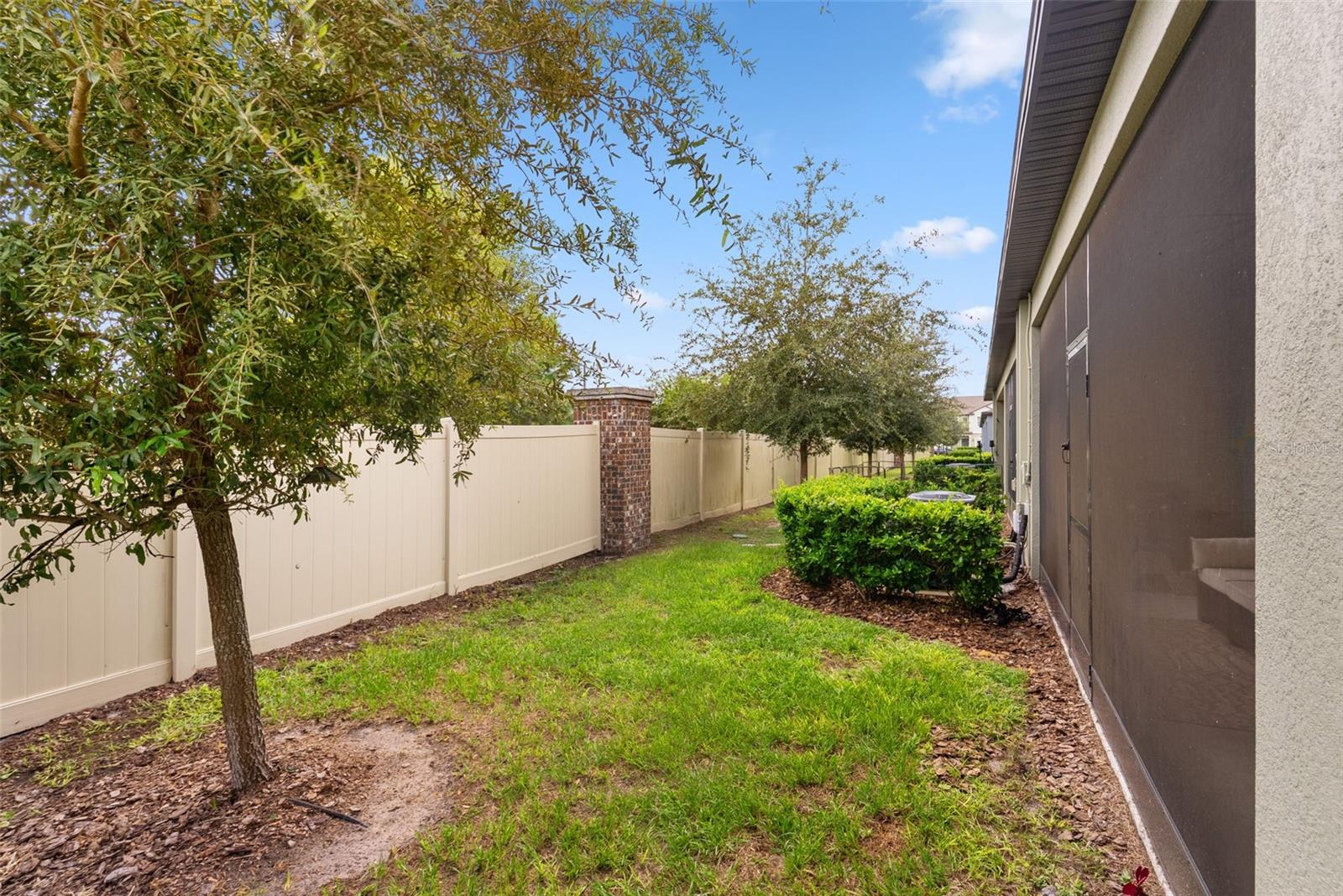 21846 LYONIA LN — photo 34