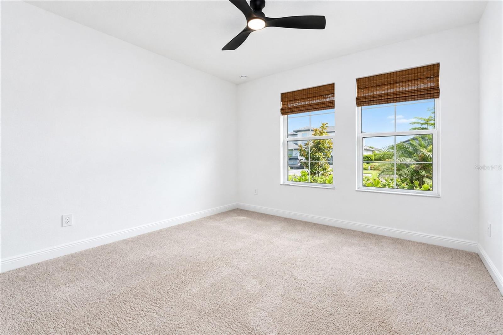 237 VISTERA BLVD — photo 37