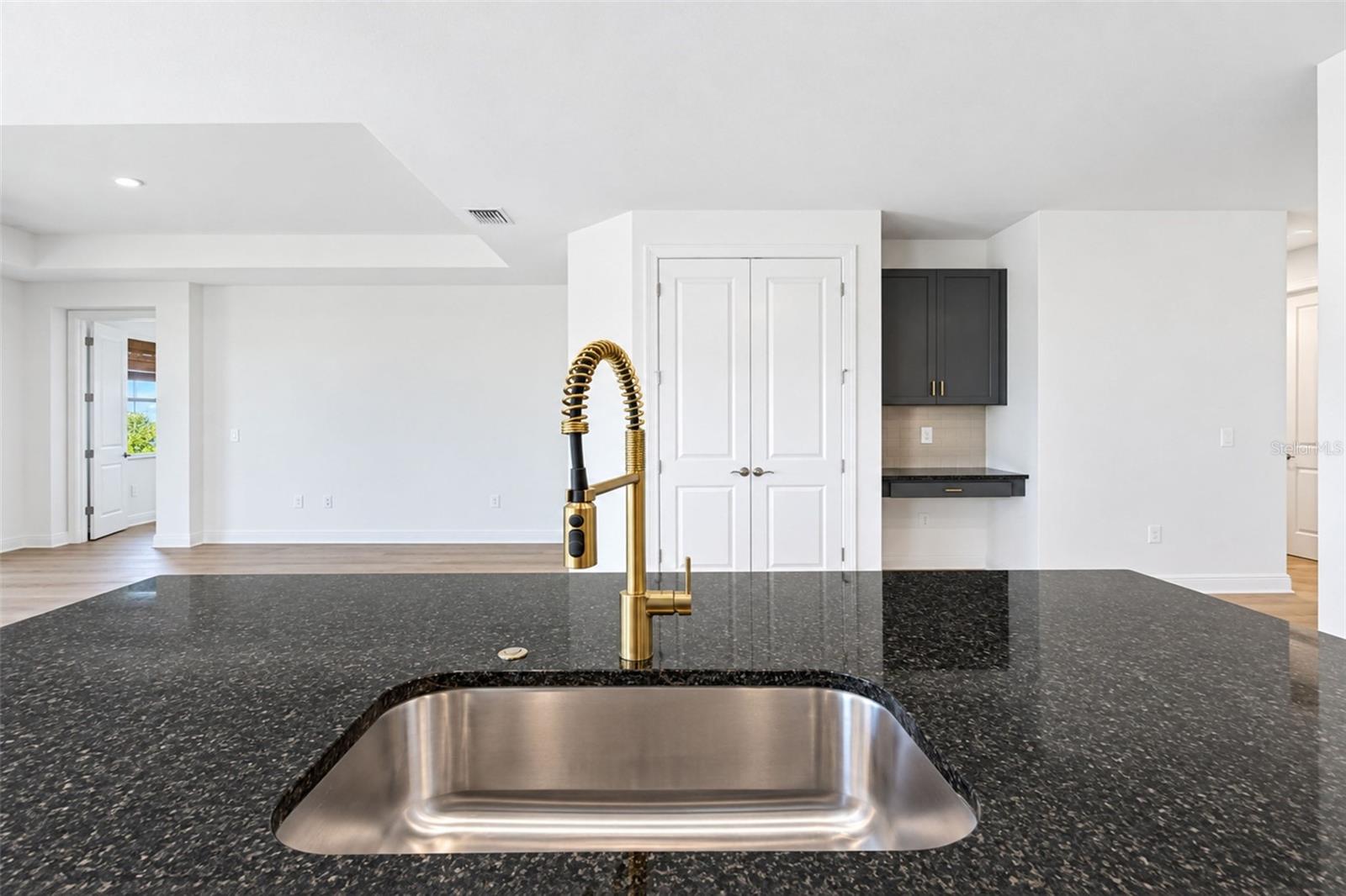 237 VISTERA BLVD — photo 18