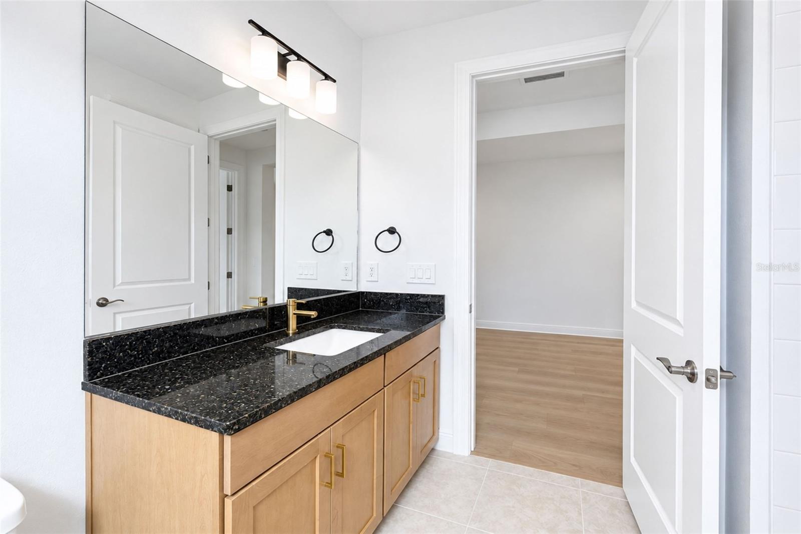 237 VISTERA BLVD — photo 39