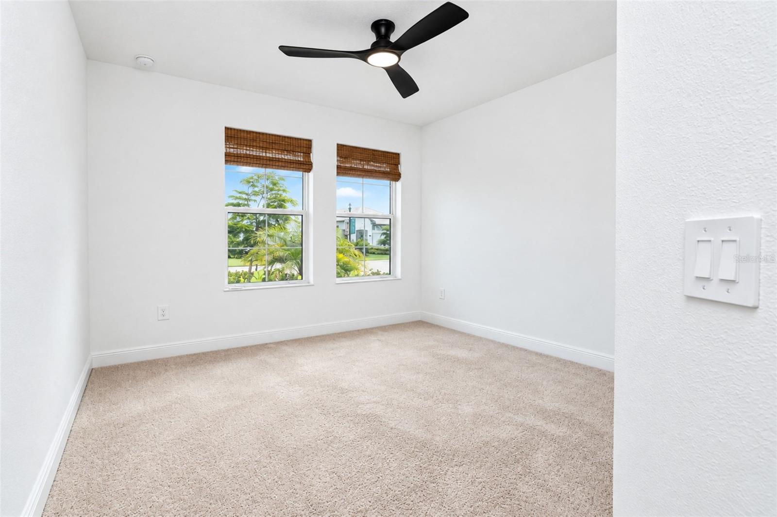 237 VISTERA BLVD — photo 35