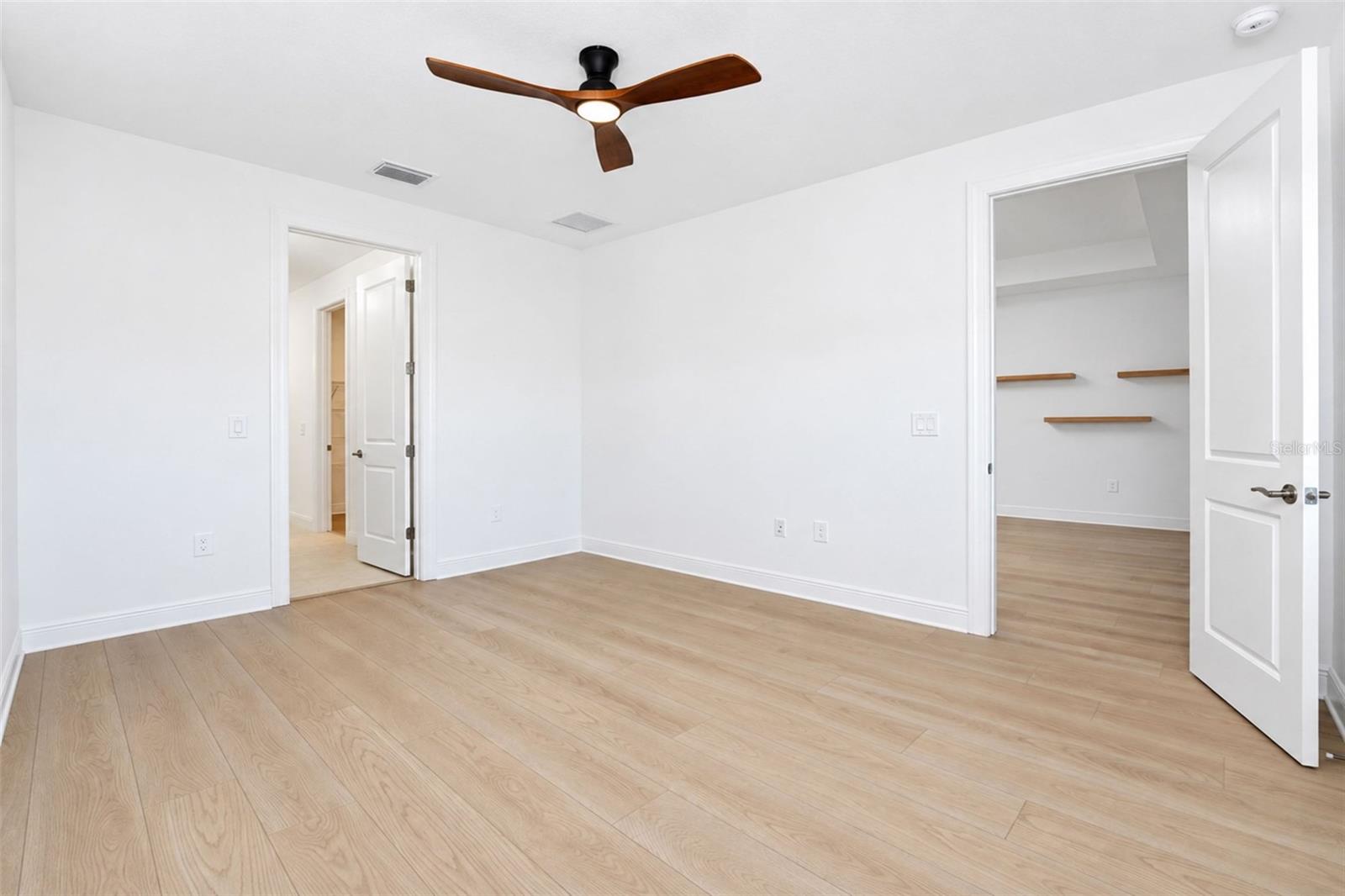 237 VISTERA BLVD — photo 27