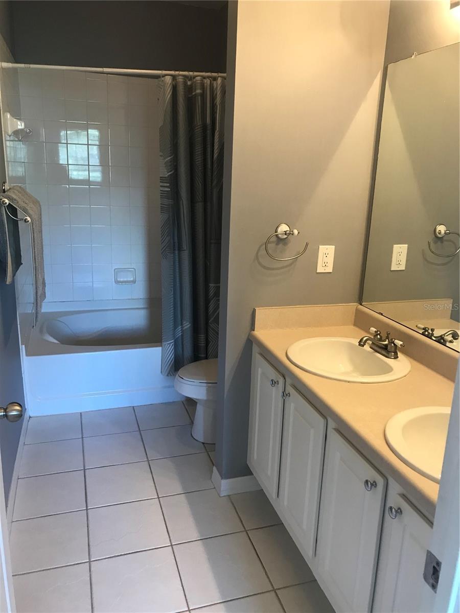5681 BENTGRASS DR #13-212 — photo 8