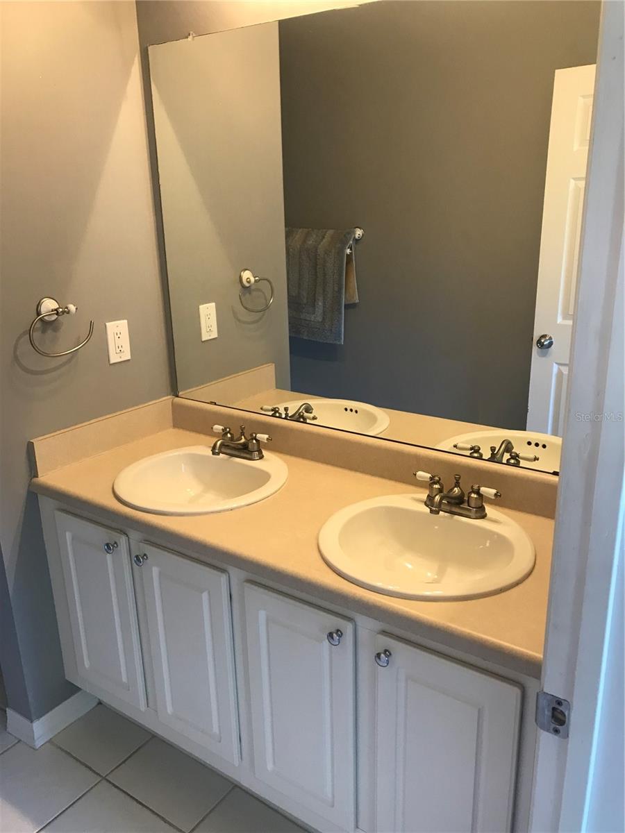 5681 BENTGRASS DR #13-212 — photo 9