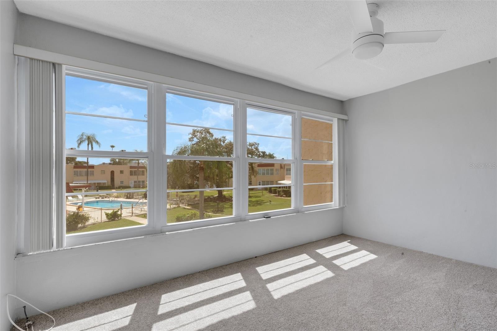 223 BUTTONWOOD CIR #223 — photo 11