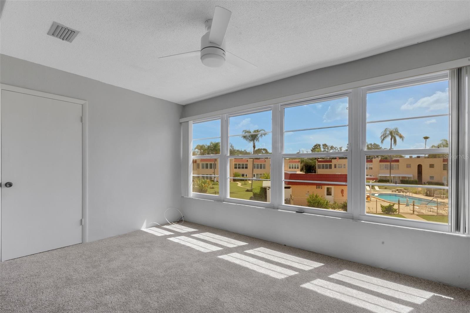 223 BUTTONWOOD CIR #223 — photo 9