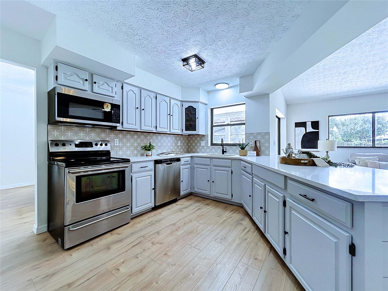 4129 FOX RIDGE BLVD — photo 18