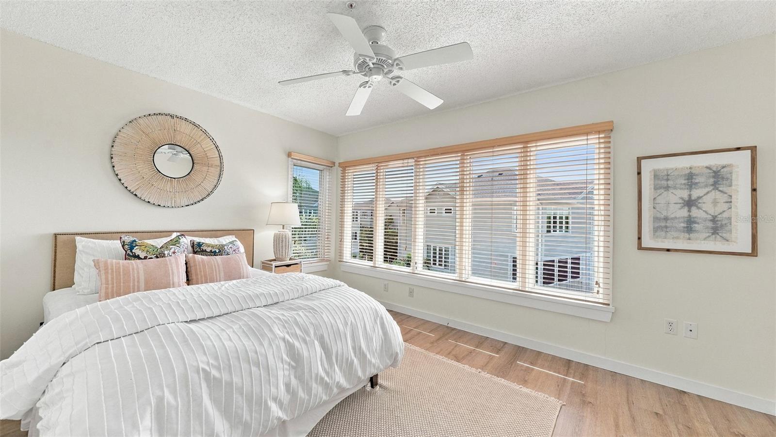 539 FOREST WAY #539 — photo 40